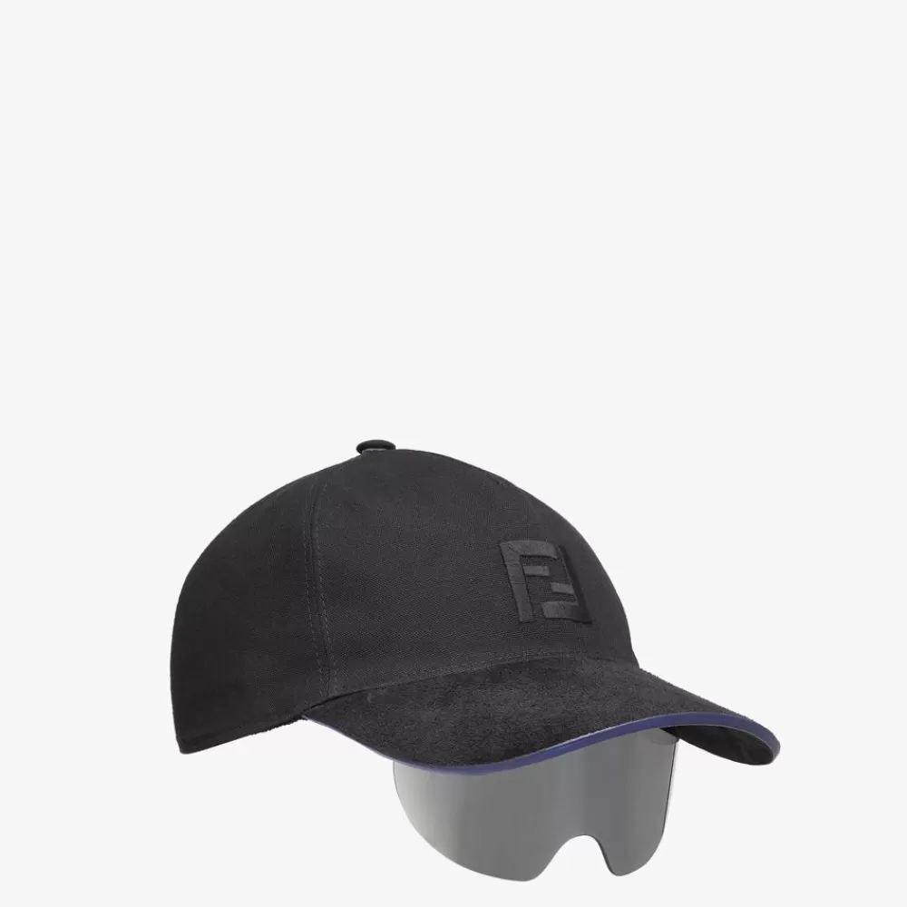 Occhiali>Fendi Baseball Cap Sfilata Con Occhiali Da Sole