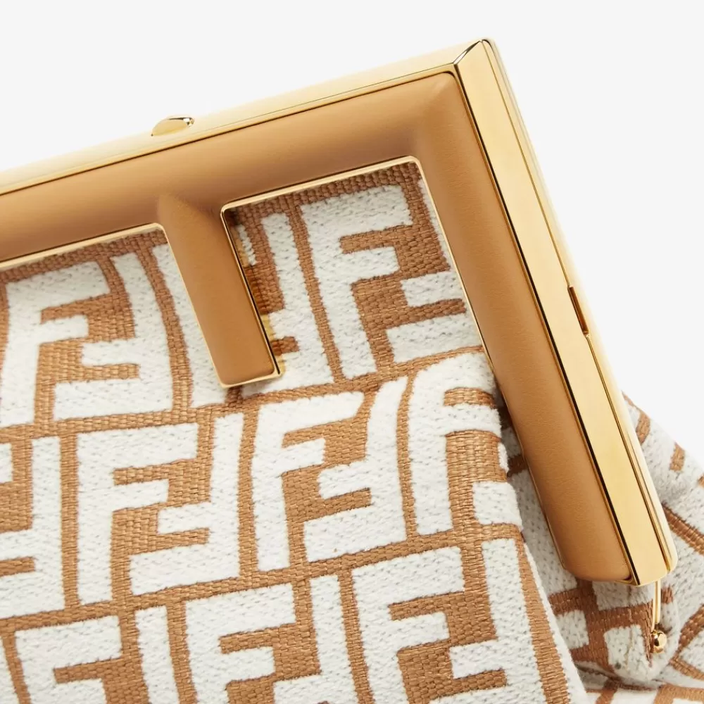Borse A Spalla E Tracolle>Fendi Borsa In Rafia Con Motivo Ff In Tessuto Tapestry Bianco