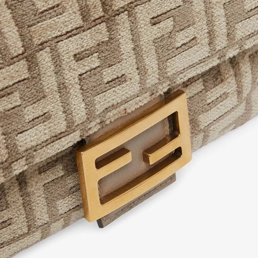 Borse A Spalla E Tracolle>Fendi Borsa In Tessuto Tapestry Tortora Con Motivo Ff
